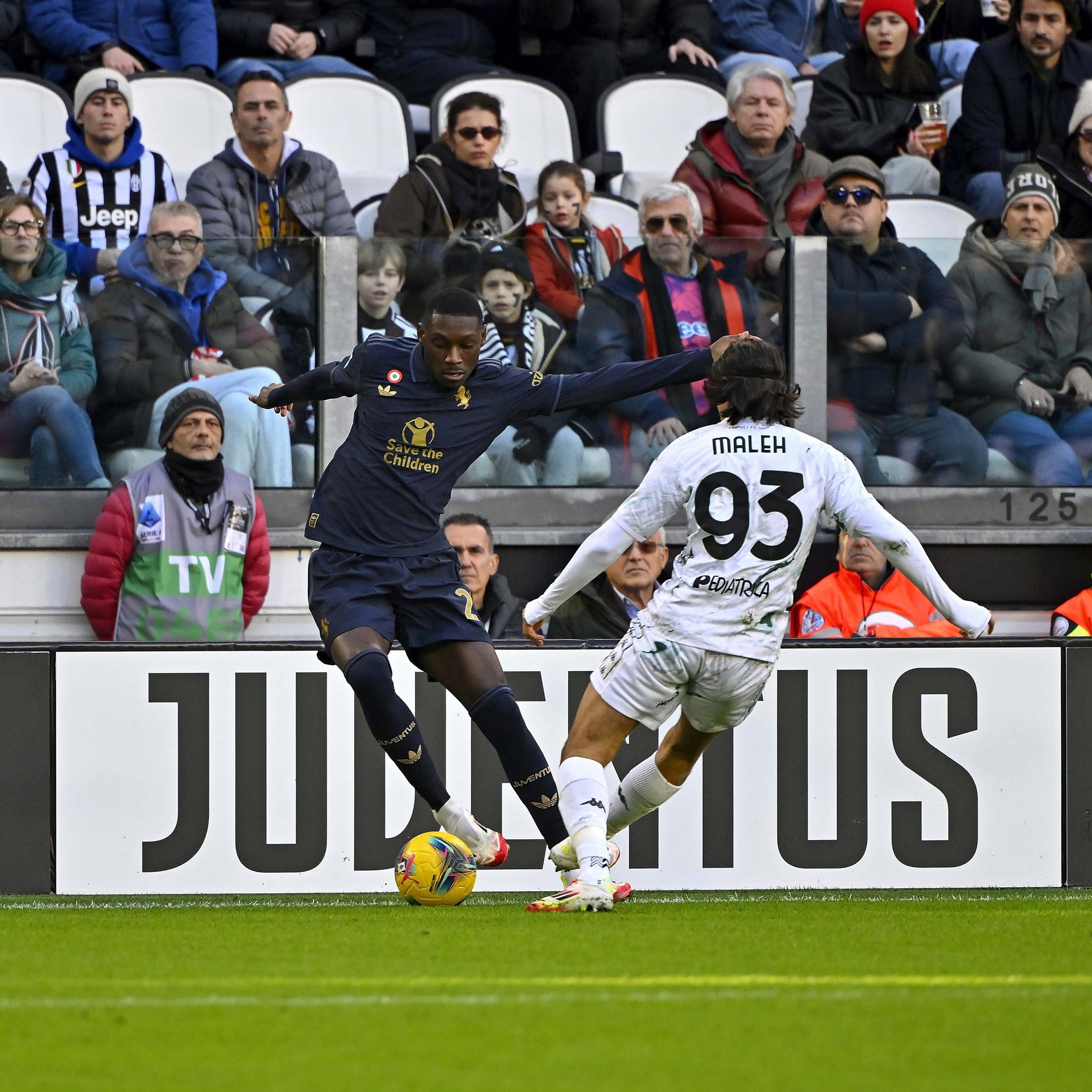 开元棋牌-意甲倒计时；马德里竞技赛后回应争议；细节引发关注；底气十足；身体对抗强度拉满的简单介绍