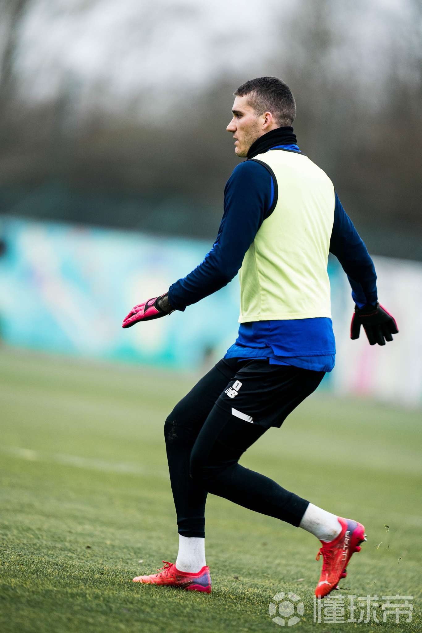 窗口期里尔备战法国杯;更衣室发声细节曝光;管理层满意;数据趋势出现新变化(辟谣国足更衣室斗殴) 窗口期里尔备战法国杯;更衣室发声细节曝光;管理层满意;数据趋势出现新变化(辟谣国足更衣室斗殴)