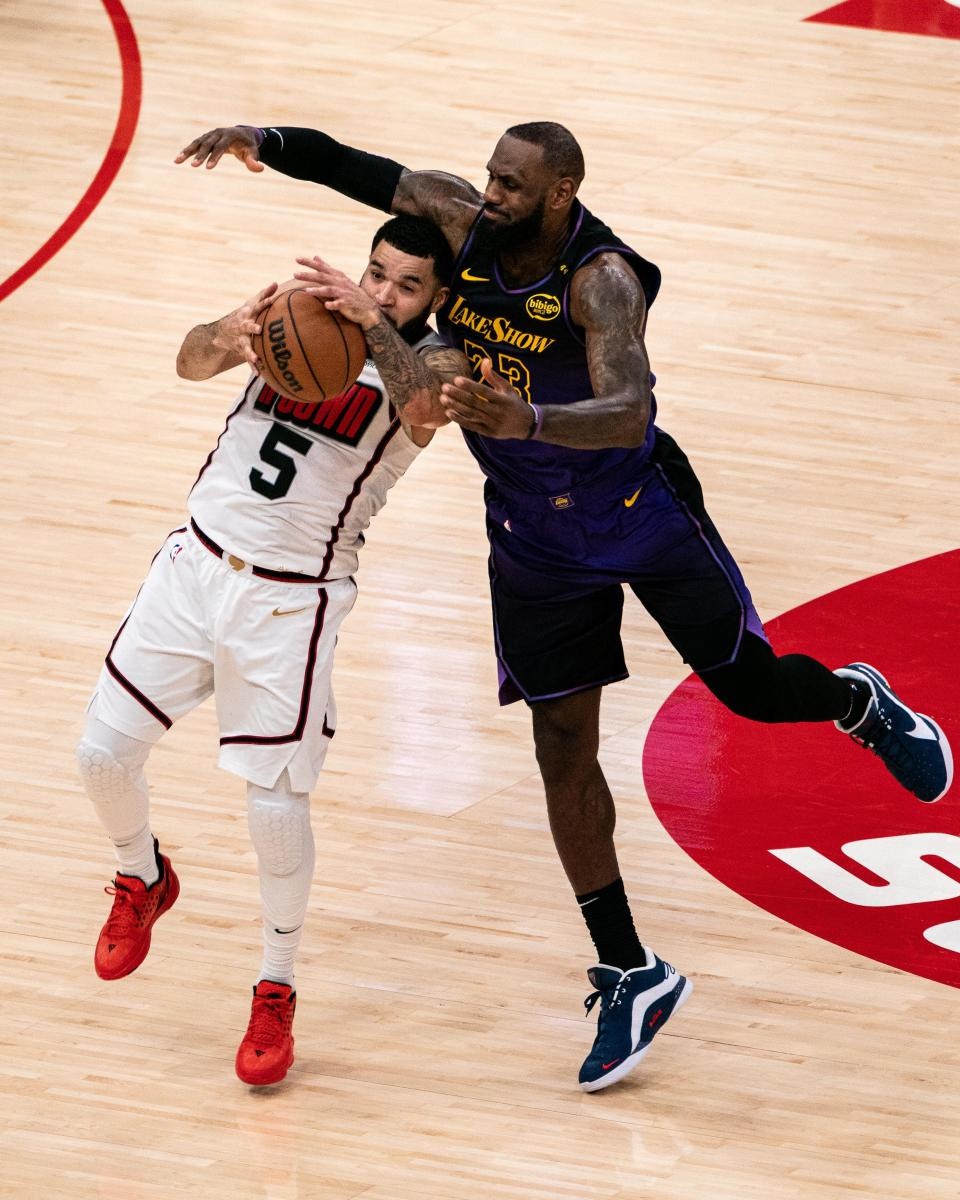 休斯敦火箭迎NBA常规赛关键赛，今晚篮板制胜，信心回归，控场能力受关注的简单介绍